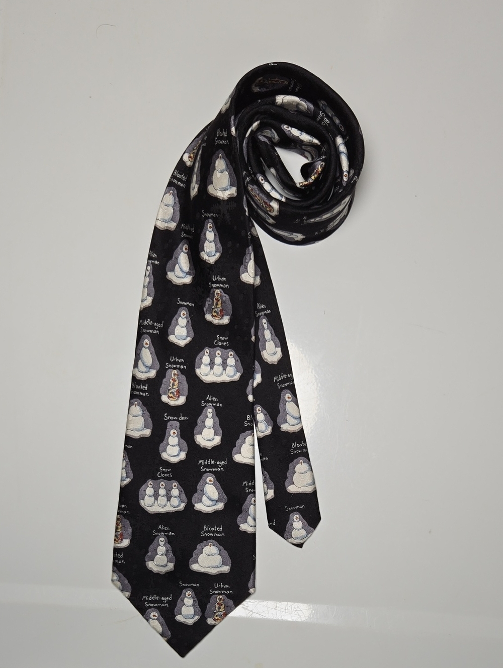 Black Novelty Snowman Pattern Men's Tie 100% Silk